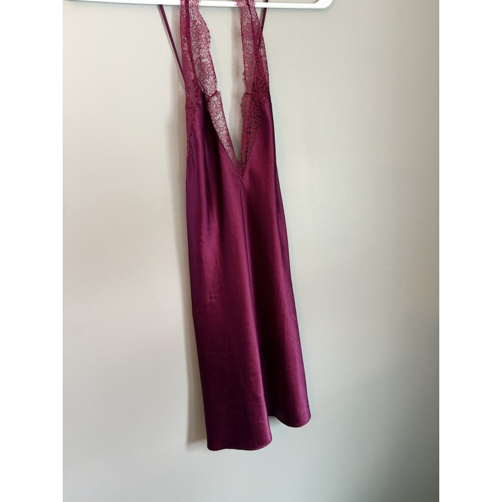 Victoria's Secret Y2K Lace Plunge Halter Slip Dress Lingerie Plum size S Flaw